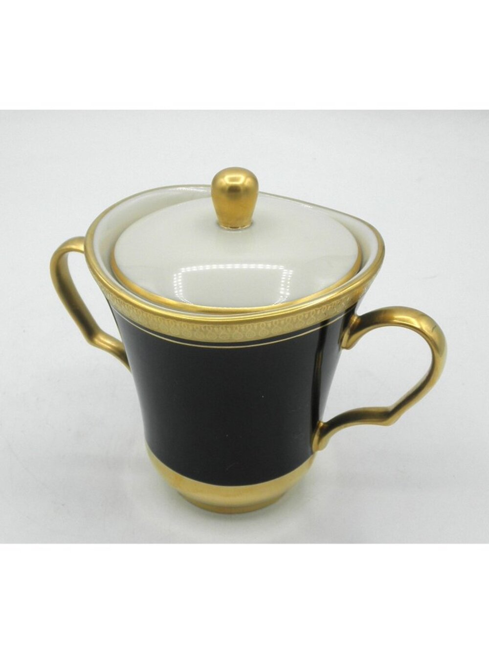 Palace Royale by Pickard Covered Sugar Bowl Patter: PICPAR Excellent!